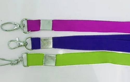 What Innovative Ideas Can a Customise Lanyard Manufacturer Bring to Your Organization