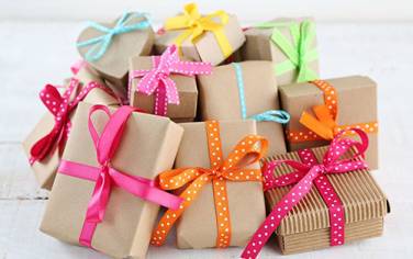 What Makes Corporate Gifts Manufacturers Stand Out in a Competitive Market