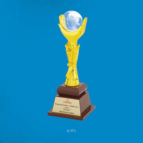 Metal OMEGA Memento Trophy 11 Inch Brown And Golden Rectangular Shape With Printed Pattern 3874 Manufacturers in Delhi