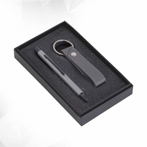 Personalized Corporate Gift Set For Employees Perfect for Corporate Gifting Manufacturers in Delhi