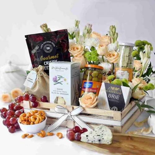 Premium Wooden Gift Crate with Cheese Crackers Nuts and Floral Decoration Manufacturers in Assam
