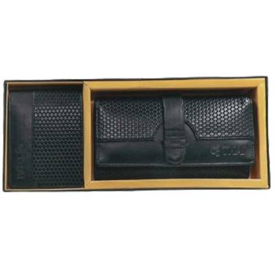Stylish Black Genuine Leather Wallet Perfect for Gifts Manufacturers in Udyog Vihar